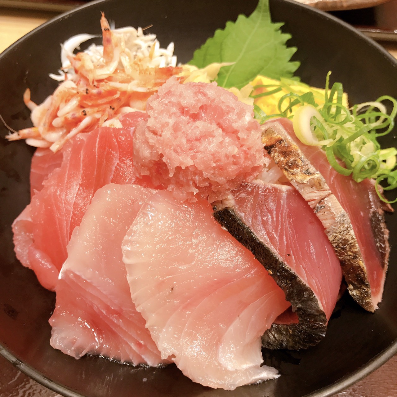 海鮮丼