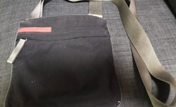プラダ ショルダーバッグ