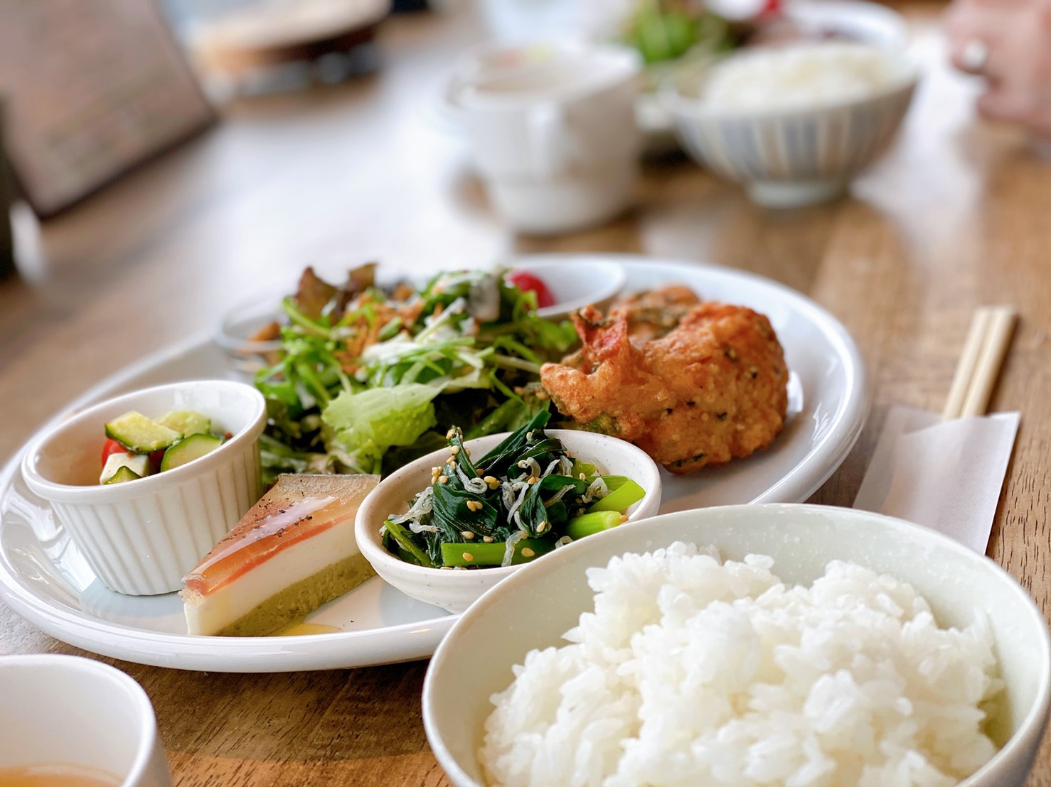 広島ランチ 花子カフェ Francfranc扇風機 合同会社エムリンクス